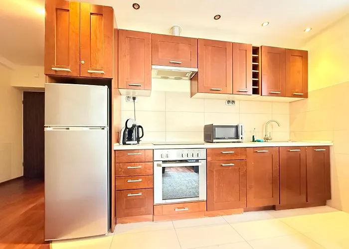 Superior Wlodarzewska, 2 Rooms, 1 Bedroom, Parking! 24H Reception!